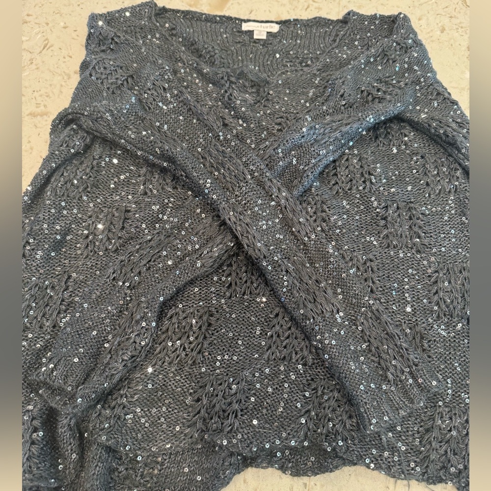 Women’s sweater